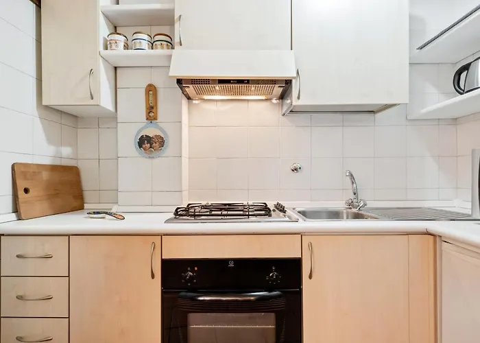 Guesthost - Pratello E Funzionale Apartmán *