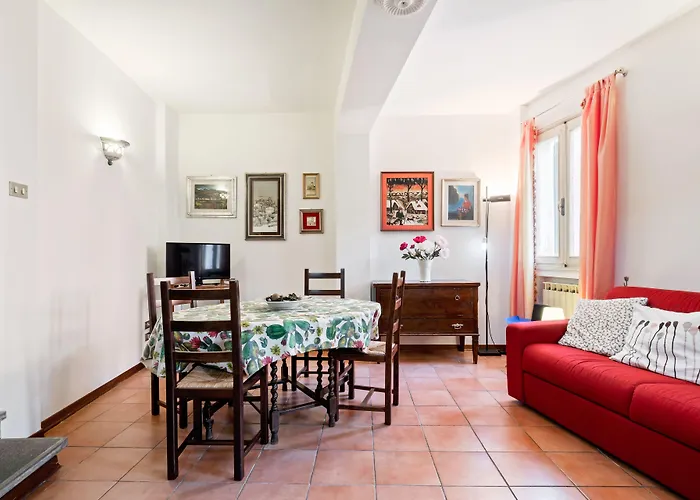 Guesthost - Pratello E Funzionale