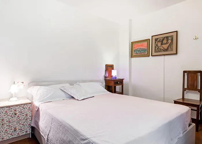 Guesthost - Pratello E Funzionale Apartmán